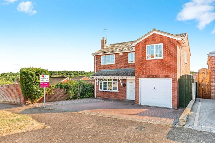 4 Bedroom Detached House For Sale In Grange Road, Wellingborough, NN9