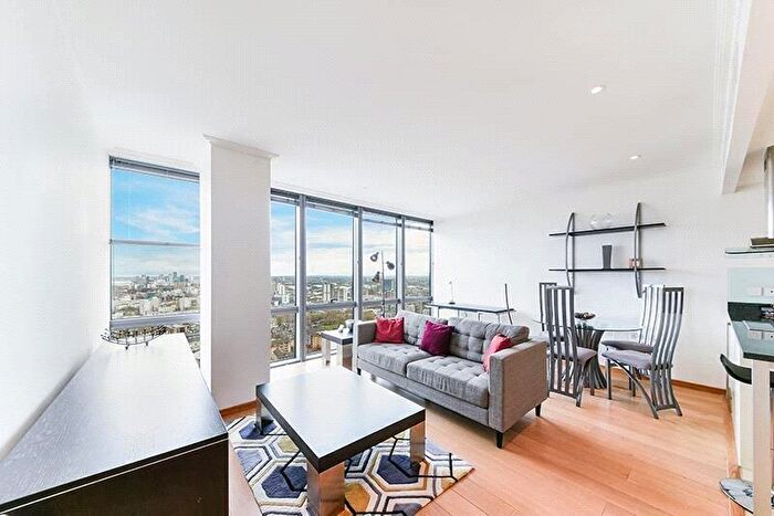 1 Bedroom Apartment To Rent In No. West India Quay, Hertsmere Road, London, E14