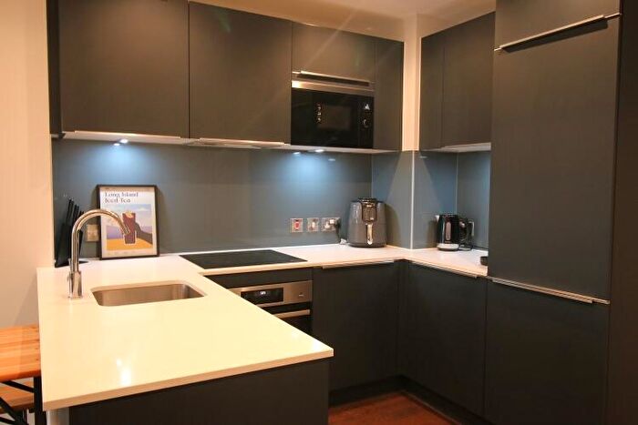2 Bedroom Apartment To Rent In Stanley Street Manchester, M3
