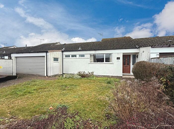 3 Bedroom Bungalow For Sale In Causeway View, Nailsea, North Somerset, BS48