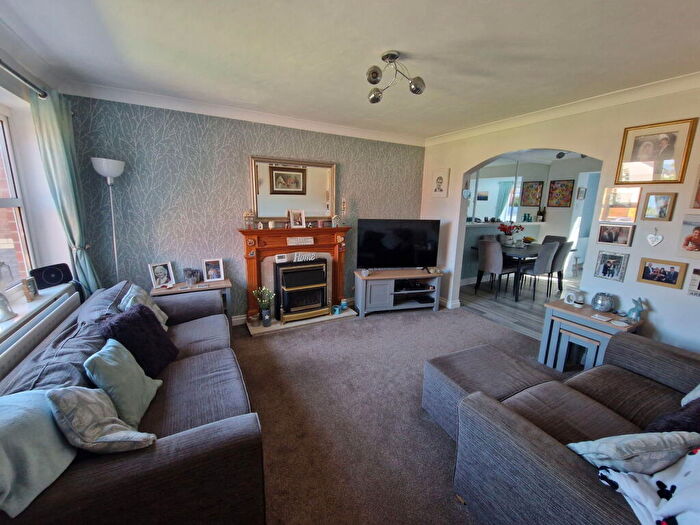 5 Bedroom Detached House For Sale In Byron Way, Exmouth, EX8