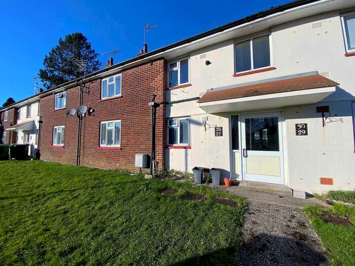 1 Bedroom Maisonette Flat To Rent In Spitalfields Road, Alton, GU34