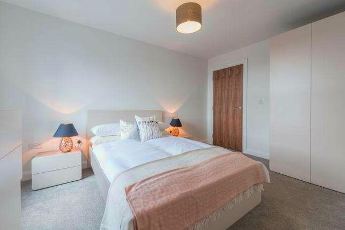 1 Bedroom Flat To Rent In St. Johns Road, Leeds, LS3