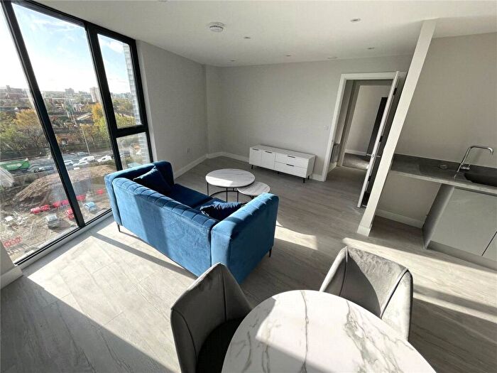 1 Bedroom Property For Sale In Regent Plaza, Block B, Oldfield Rd, Salford, Greater Manchester, M5