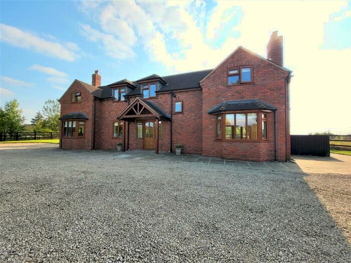 3 Bedroom Detached House To Rent In Fair View Cottage, Bulls Lane, Wishaw, Sutton Coldfield, B76