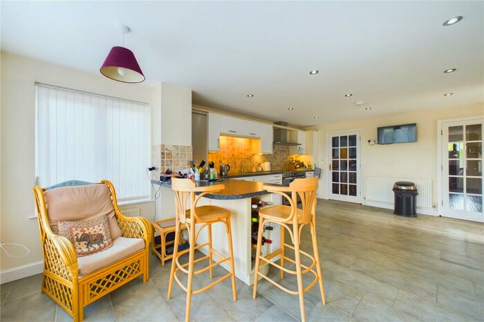 3 Bedroom Detached House For Sale In Bythorn, Huntingdon, Cambridgeshire, PE28