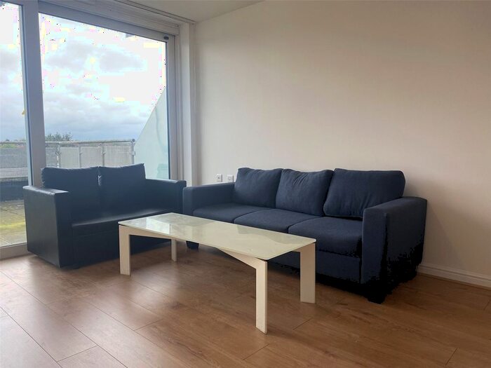 2 Bedroom Flat To Rent In The Blenheim Centre, Hounslow, TW3