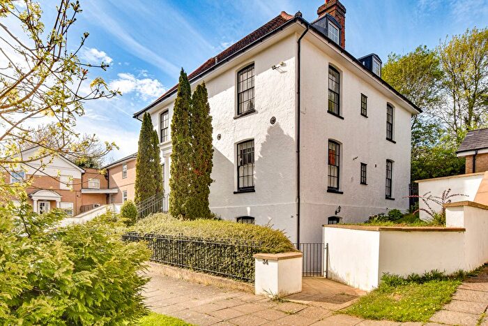 1 Bedroom Flat For Sale In Chelmsford House, Great Dunmow, CM6