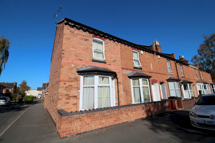 7 Bedroom End Of Terrace House To Rent In Shrubland Street, Leamington Spa, CV31
