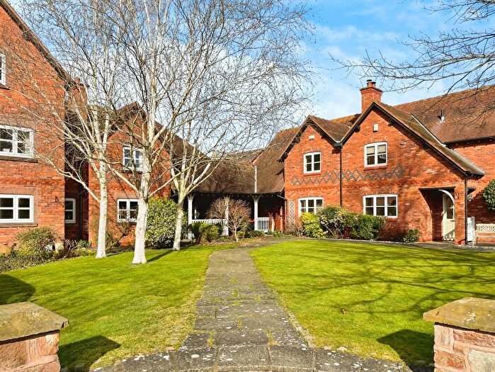 3 Bedroom Semi-Detached House For Sale In Burganey Court, Wrexham Road, Pulford, Chester, CH4