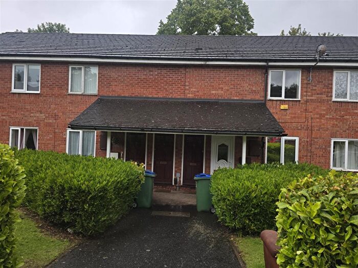 1 Bedroom Flat To Rent In Ashtree Road, Tividale, Oldbury, B69