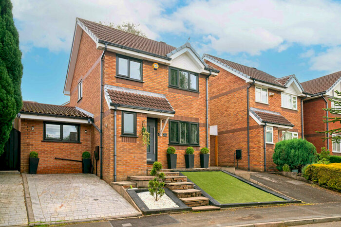 3 Bedroom Detached House To Rent In Midford Drive, Sharples, Bolton, Greater Manchester, BL1