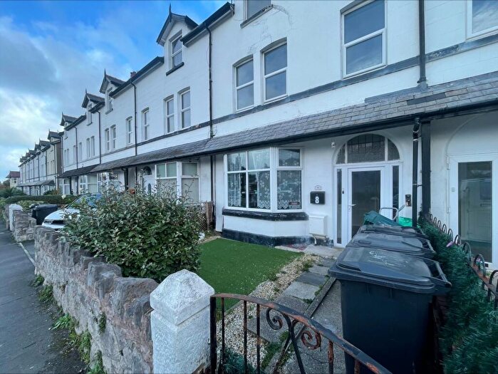 1 Bedroom Flat To Rent In Albert Road, LL29