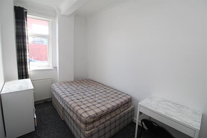 1 Bedroom House To Rent In Whitchurch Road, Cardiff, CF14