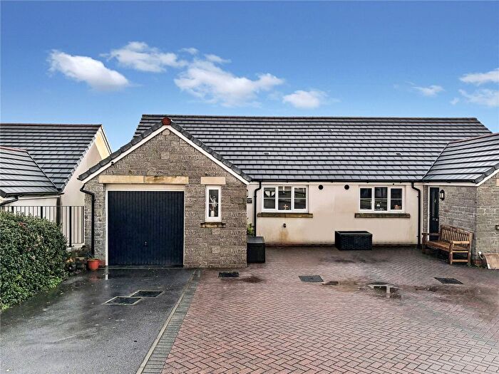 4 Bedroom Semi-detached House For Sale In Chestnut Drive, Launceston, Cornwall, PL15