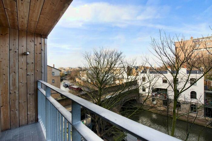 1 Bedroom Flat To Rent In Wenlock Building, Wharf Road, N1
