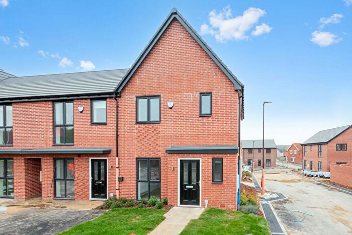 3 Bedroom House To Rent In Buttercup Lane, Shirebrook, NG20