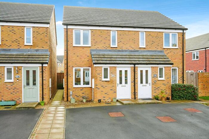 2 Bedroom Semi Detached House For Sale In Whitley Close, Grove, Wantage, OX12