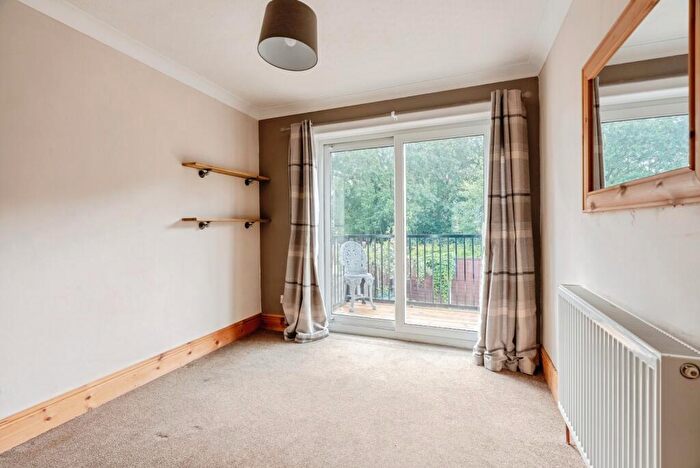 2 Bedroom Bungalow For Sale In Moseley Road, Burnley, Lancashire, BB11