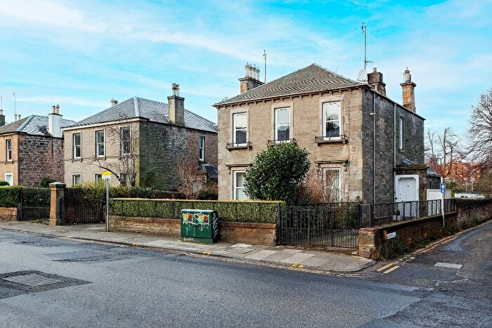 2 Bedroom Flat To Rent In Gilmore Place, Viewforth, Edinburgh, EH3