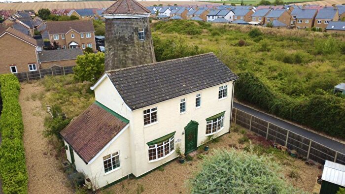 4 Bedroom Detached House For Sale In The Old Mill, Gidding Road, Sawtry, Huntingdon, Cambridgeshire, PE28