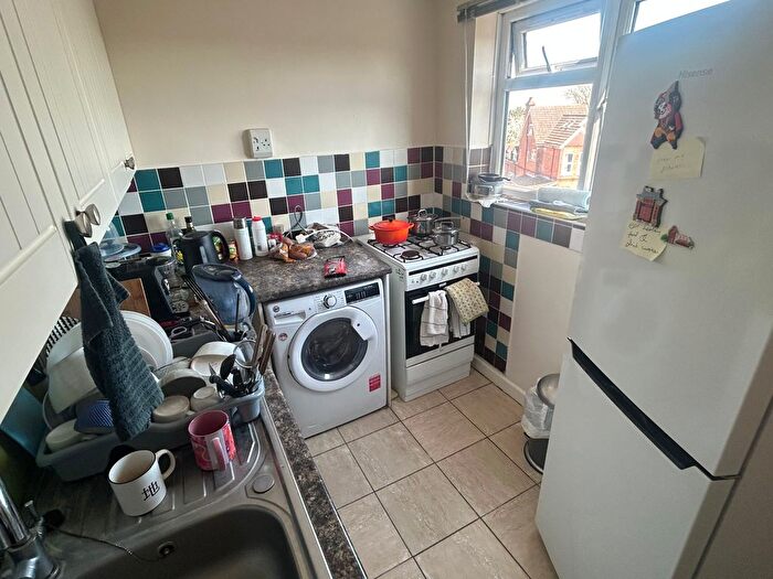 1 Bedroom Flat To Rent In Oakdene Court, Welbeck Avenue, SO17