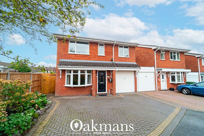 4 Bedroom Detached House For Sale In Packwood Close, Redditch, B97