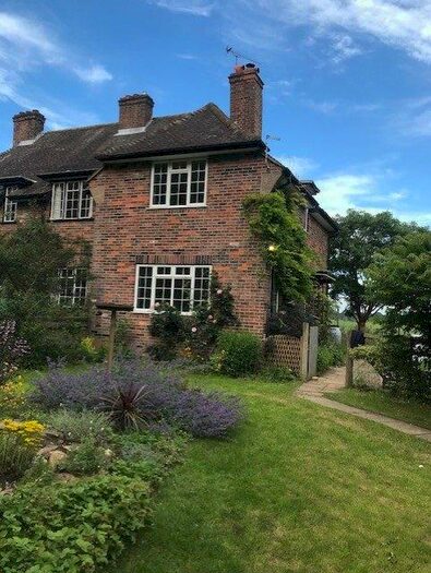 3 Bedroom Semi-Detached House To Rent In Northchurch Common, Berkhamsted, Hertfordshire, HP4