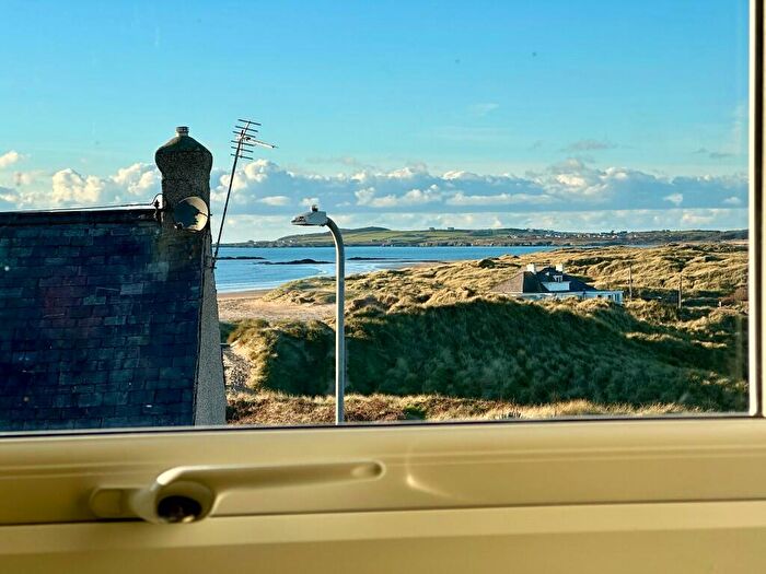 5 Bedroom Detached House For Sale In Warren Road, Rhosneigr, LL64