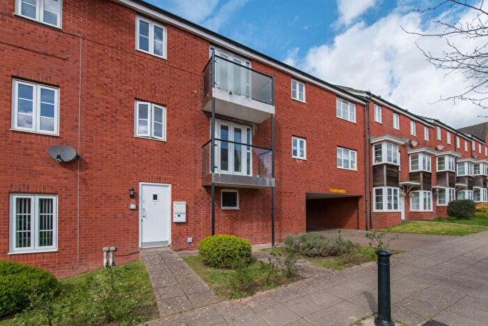 2 Bedroom Flat For Sale In Omaha Drive, Exeter, EX2