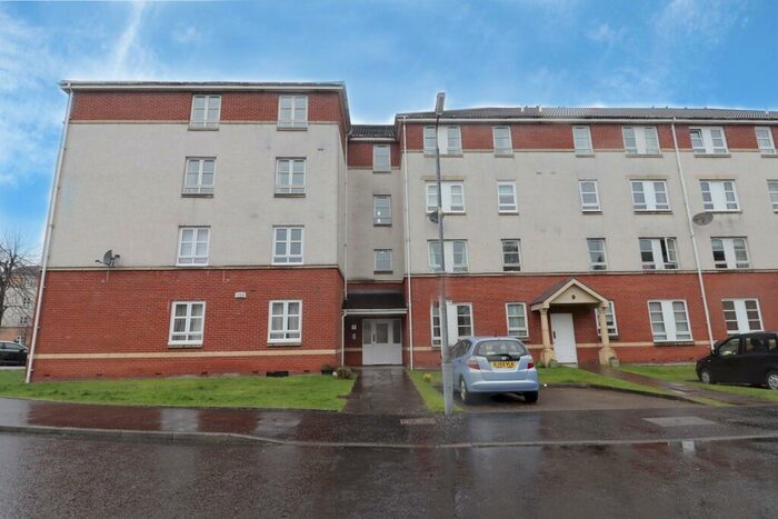 2 Bedroom Flat To Rent In Old Castle Gardens, Cathcart, Glasgow, G44