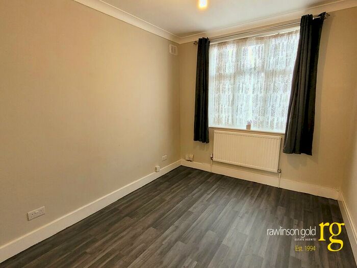 1 Bedroom Flat To Rent In Warham Road, Wealdstone, HA3