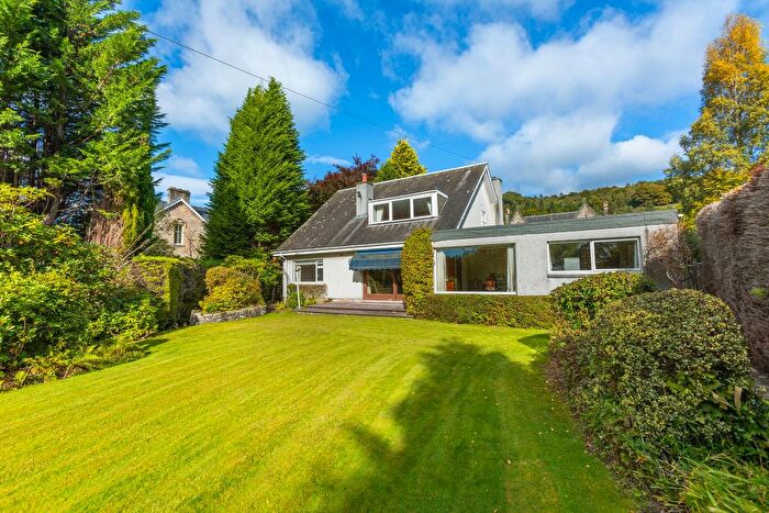 5 Bedroom Detached House For Sale In Chalton Road, Bridge Of Allan, Stirlingshire, FK9