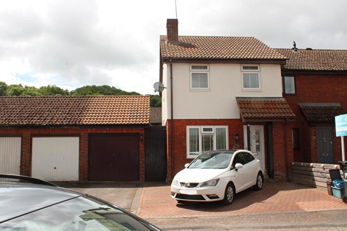 3 Bedroom End Of Terrace House To Rent In Western Yeovil, BA20
