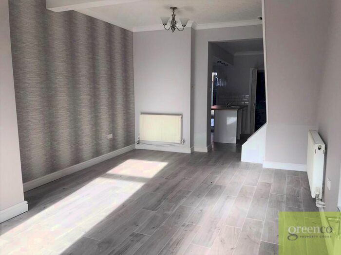 3 Bedroom Terraced House To Rent In Standish Street, St. Helens, WA10