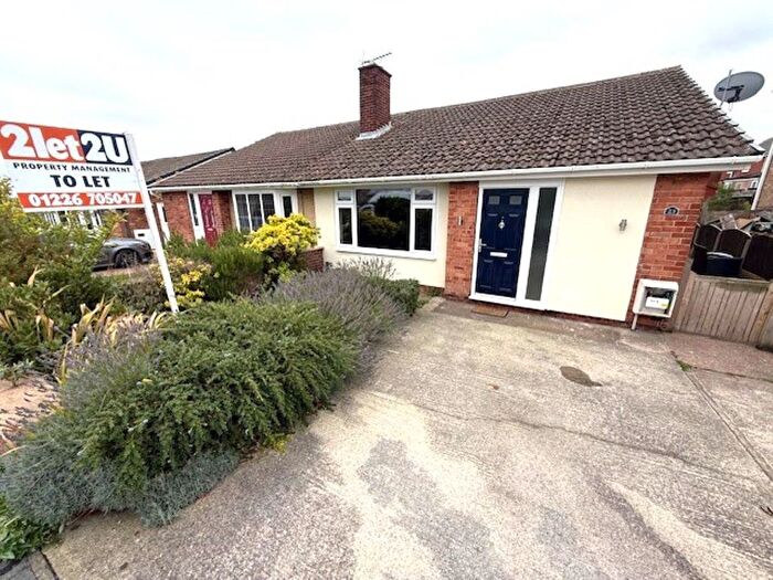 3 Bedroom Semi-Detached Bungalow To Rent In Oakland Drive, Netherton, Wakefield, WF4