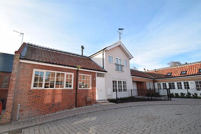 2 Bedroom Coach House To Rent In Greene Mews, Bury St. Edmunds, IP33