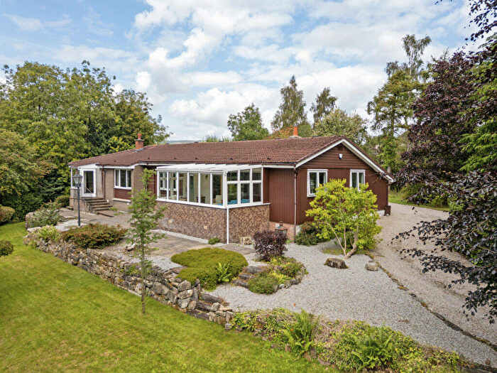 4 Bedroom Detached Bungalow For Sale In Woodlands, Torrance, G64