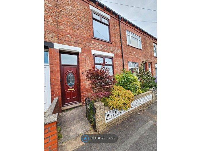 2 Bedroom Terraced House To Rent In King Street, Failsworth, Manchester, M35