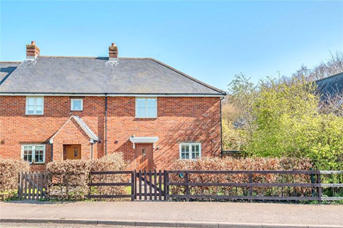 3 Bedroom Semi-Detached House For Sale In Swindon Road, Avebury, Marlborough, Wiltshire, SN8