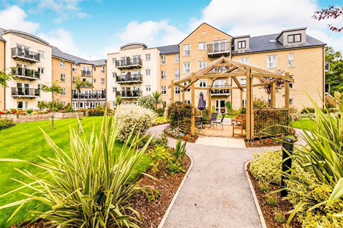 2 Bedroom Apartment For Sale In Thackrah Court, Squirrel Way, Shadwell, Leeds, LS17