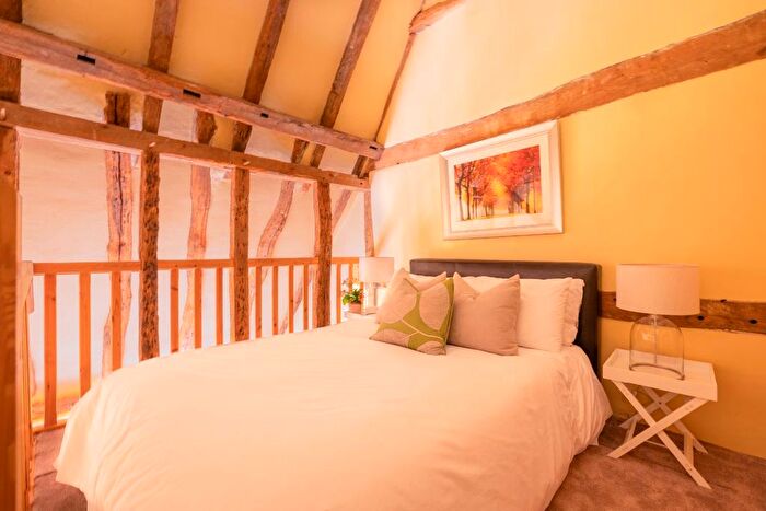 5 Bedroom Barn Conversion For Sale In Marley Lane, Battle, TN33