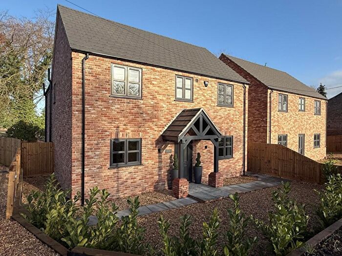 4 Bedroom Detached House For Sale In Bridge Cottage, Downham Road, PE38