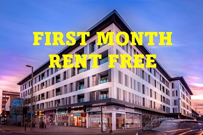 2 Bedroom Flat To Rent In Cromwell Road, Redhill, RH1