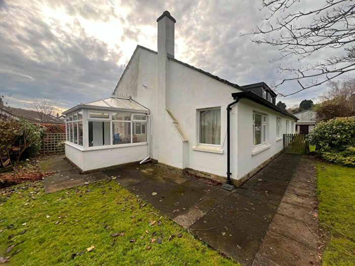 2 Bedroom Bungalow To Rent In Park Crescent, Addingham, Ilkley, West Yorkshire, Uk, LS29