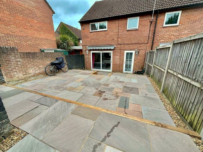4 Bedroom Semi-Detached House To Rent In Norwich, NR5