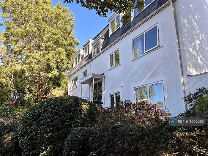 2 Bedroom Flat To Rent In Manna Ash Court, Exeter, EX2
