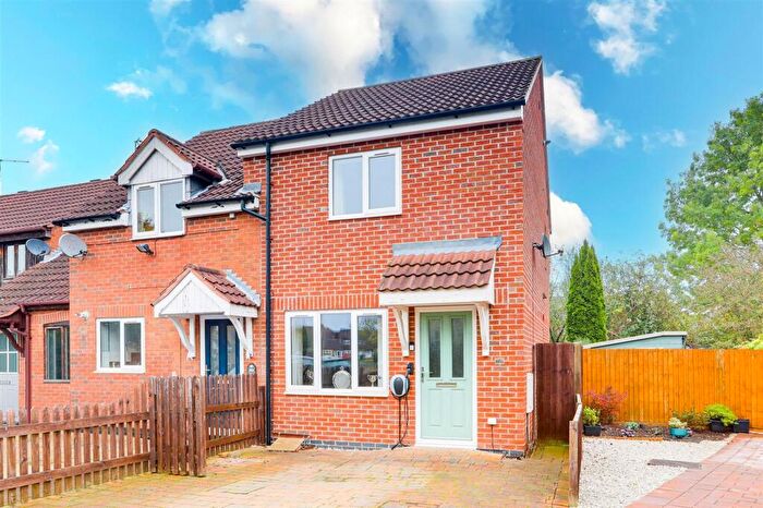 2 Bedroom End Of Terrace House For Sale In Herons Court, West Bridgford, NG2
