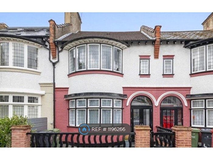 4 Bedroom Terraced House To Rent In Wyatt Park Road, London, SW2