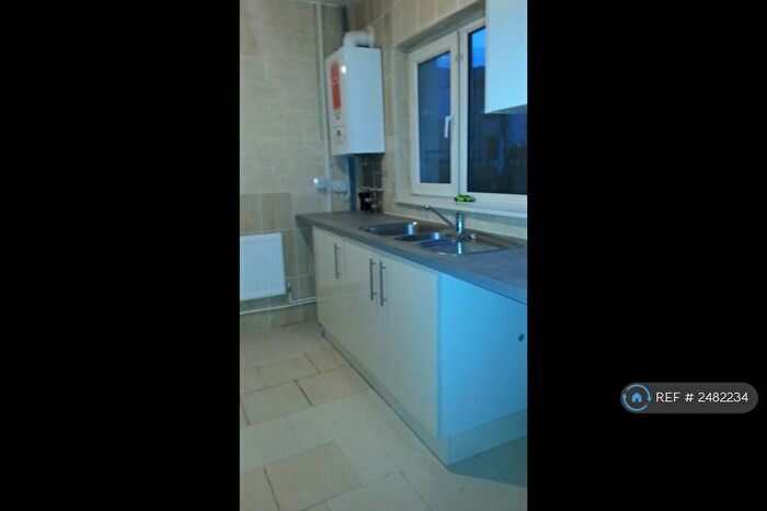 2 Bedroom Terraced House To Rent In Bourne Street-Easington, Peterlee, SR8